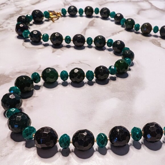 Multi size Crystal necklace - Handmade - one of a kind - Picture 2 of 2